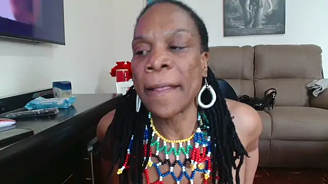 Czat XXX na żywo – Hotcougar