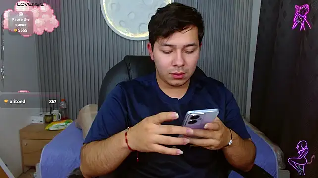 Czat XXX na żywo – Julian_Smith21