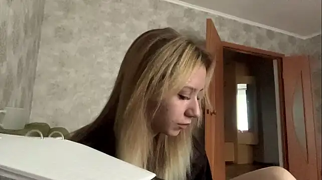 Živý XXX chat LeomaCrozat