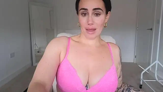 Chat XXX Live LibbyLoveHeartx