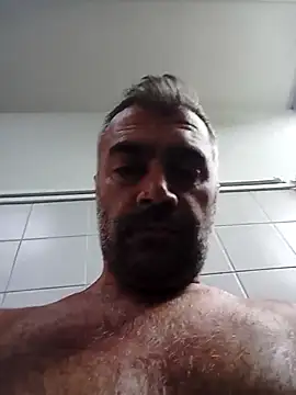 kevgir08 Adlı Modelin Canlı XXX Sohbeti