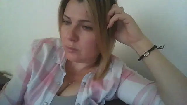 Czat XXX na żywo – ElenaLove888