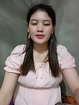 meg_06 Adlı Modelin Canlı XXX Sohbeti