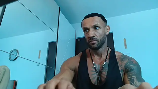 Magnificmuscles89 Chat XXX live