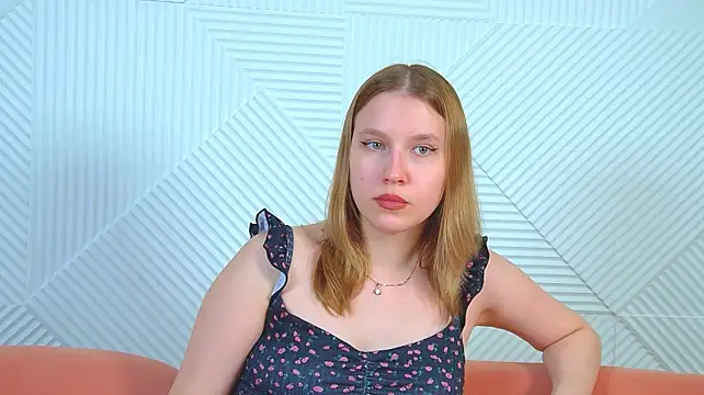 LiliLinn Chat XXX live