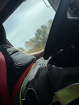Groscul6938 现场XXX聊天