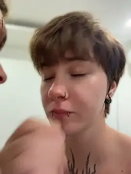 IceMur 即時 XXX 聊天
