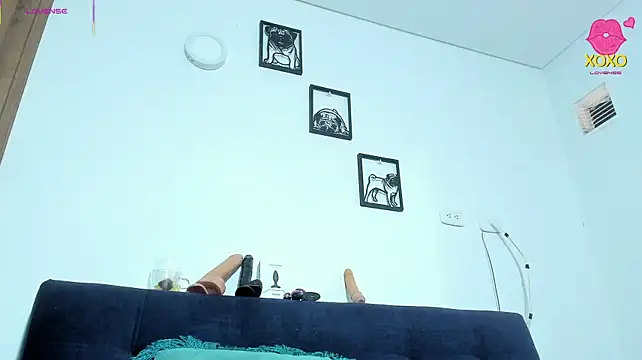 Bessie32's Live XXX Chat