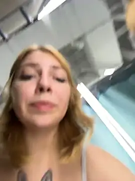 צ'אט XXX בשידור חי של Sunny___Bunny