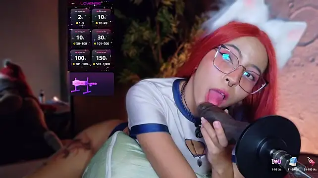 Chat +18 de emmanakamura ao vivo