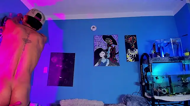 CRAZY-BOY99 Live XXX-chat