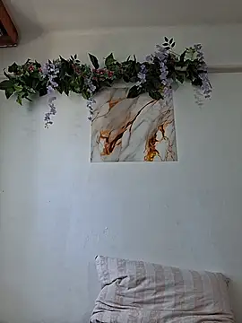 Nika_aa Chat XXX in diretta