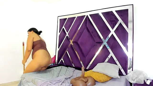 Chat XXX en directo de kiaraht