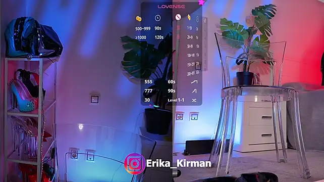 Erika_Kirman: онлайн-секс-чат