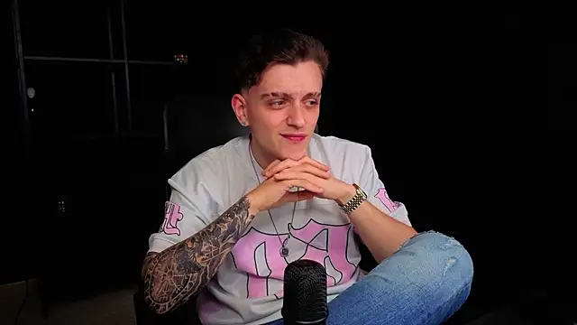 FelixStarkk Chat XXX live