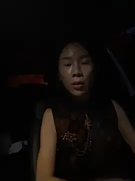 Zoe-520 即時 XXX 聊天