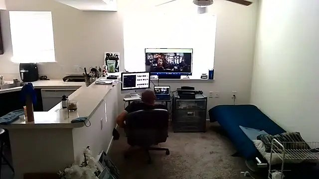Q1357q's Live XXX Chat