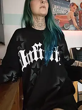 Smokaxhontas 라이브 XXX 채팅