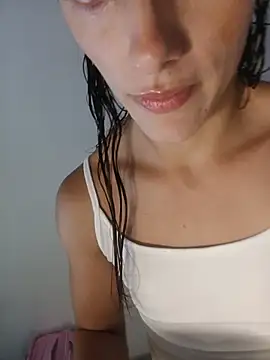 Chat +18 de karenarango ao vivo