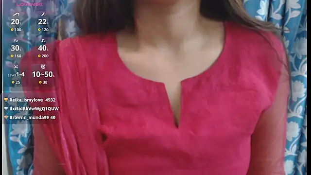 Chat +18 de Reika_01 ao vivo