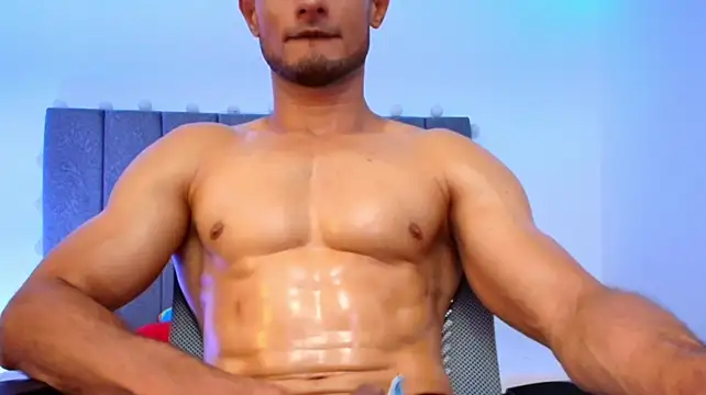 Adonys_Lewis_ 现场XXX聊天