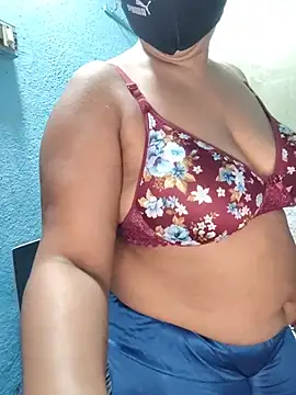 Czat XXX na żywo – Mis-maya