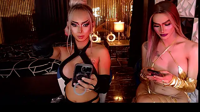 Czat XXX na żywo – MonstrousCockDiva