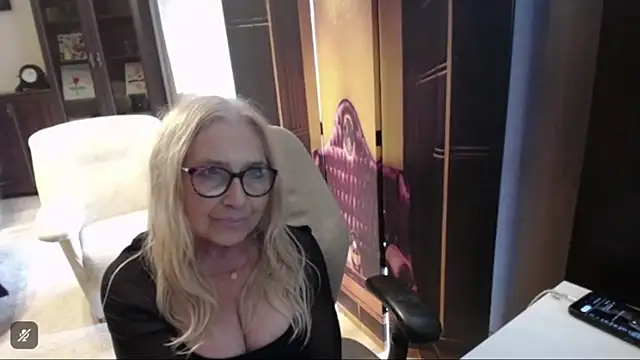 XXX chat uživo modela sofia_xkiss