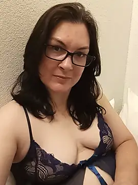 DesreRose Chat XXX live