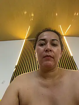 luisa_curli Live XXX Chat