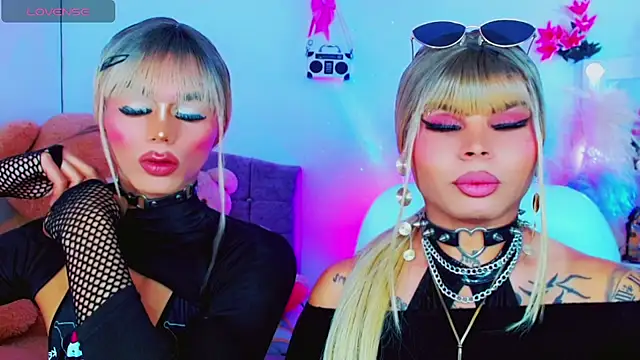 צ'אט XXX בשידור חי של AdanKinng