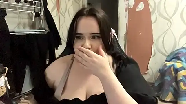 EmiliaBackup Live XXX-Chat
