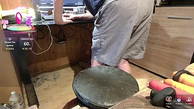 misteryman1956's Live XXX Chat