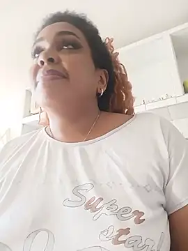 Chat +18 de ELLA_KELLY ao vivo
