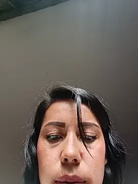 Chat +18 de _andrea30 ao vivo