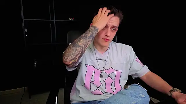FelixStarkk – Naživo XXX chat