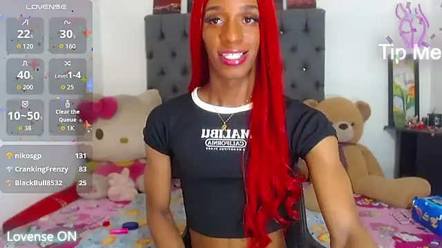 lucianadolll's Live XXX Chat