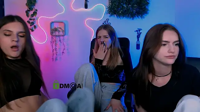 XXX chat uživo modela lisa_dark_