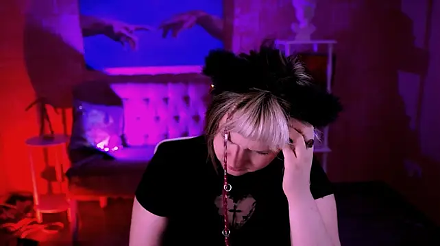 ViolettWoods Chat XXX in diretta