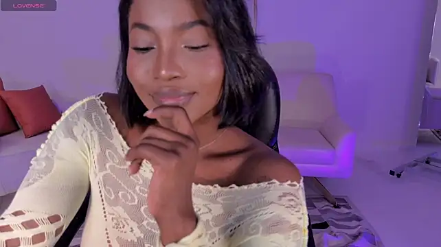 SavannahStorm's Live XXX Chat
