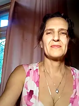 Chatroom XXX en direct de Alene_Lorrie