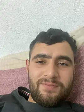 XXX chat uživo modela berke_35