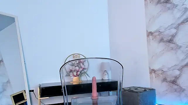 Chat XXX en directo de Maddyluxe
