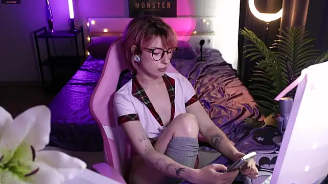 _Moonlight_t's Live XXX Chat