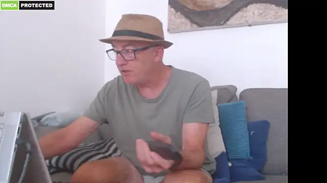XXX chat uživo modela bluedae1