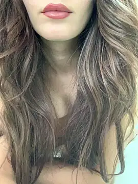 younggirlx 现场XXX聊天
