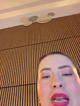 XXX chat uživo modela NeredaXxx