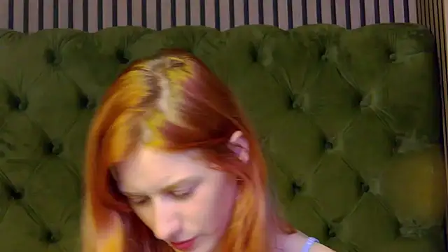 SiennaShapiro Adlı Modelin Canlı XXX Sohbeti
