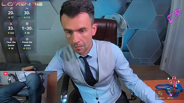 XXX chat uživo modela SteveTiger