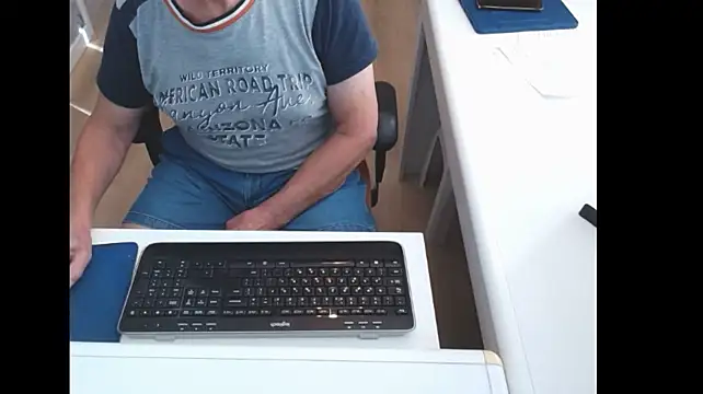 dutchpornking Chat XXX live